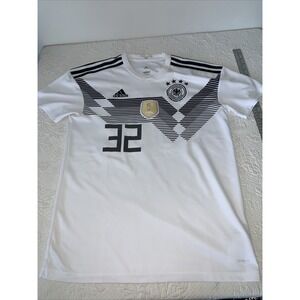 Germany 2018 World Cup Home Jersey, Adidas replica, Large in White #32 Applied